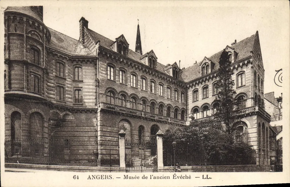 Angers — Museu do Velho Bispo — L.L. - Frente