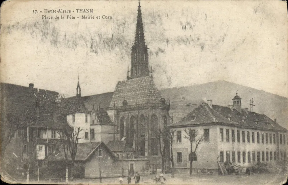 Thann - Place de la Fête - Mairie et Cure - Vorderseite