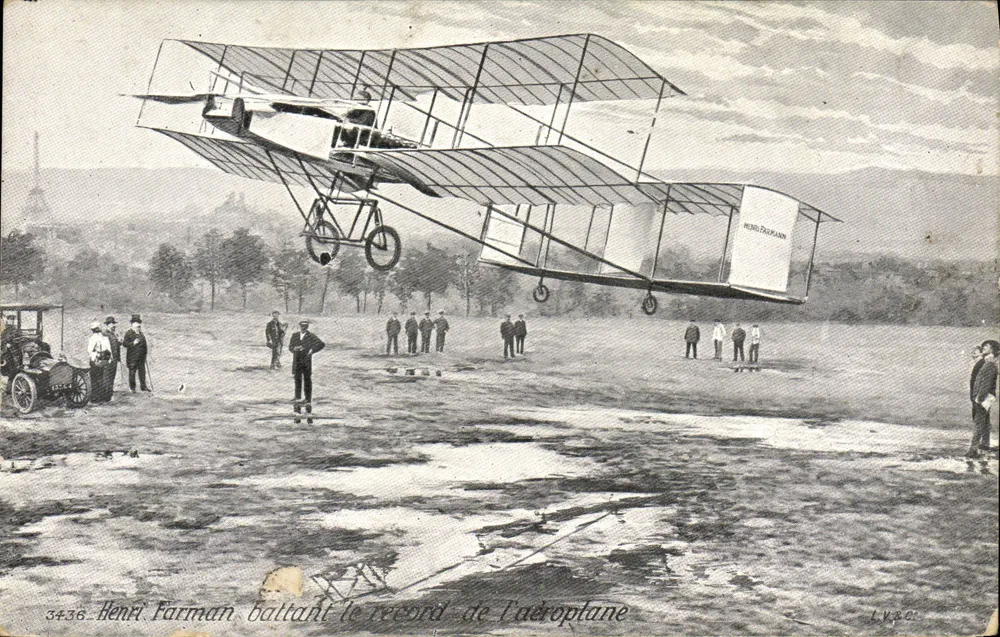 Henri Farman battant le record de l'aéroplane — Éditeur L.V.20, n° 3436 - Recto