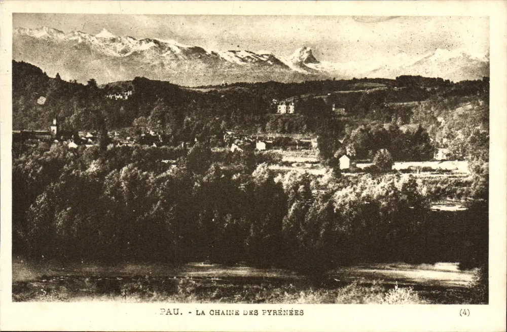 Pau — A Cadeia dos Pirineus — editor Héliogravure Laboucine Frères, Toulouse, n° (4) - Frente