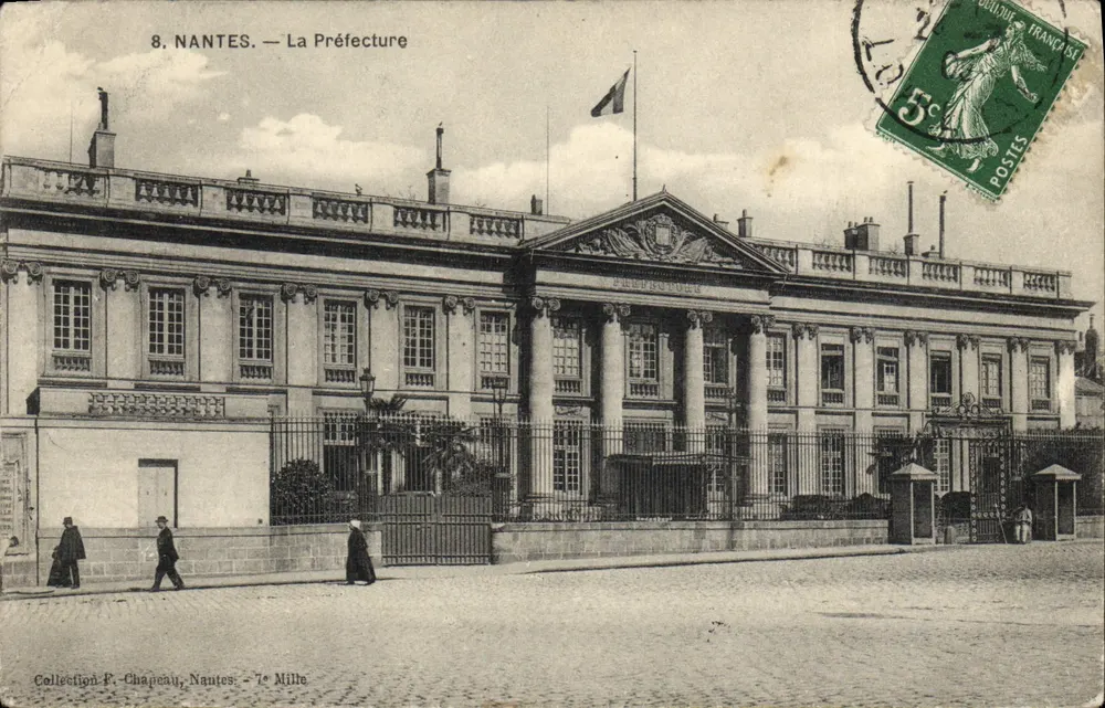 NANTES — A Prefeitura — Coleção P. Chapeau, Nantes - 7e Mille - Frente