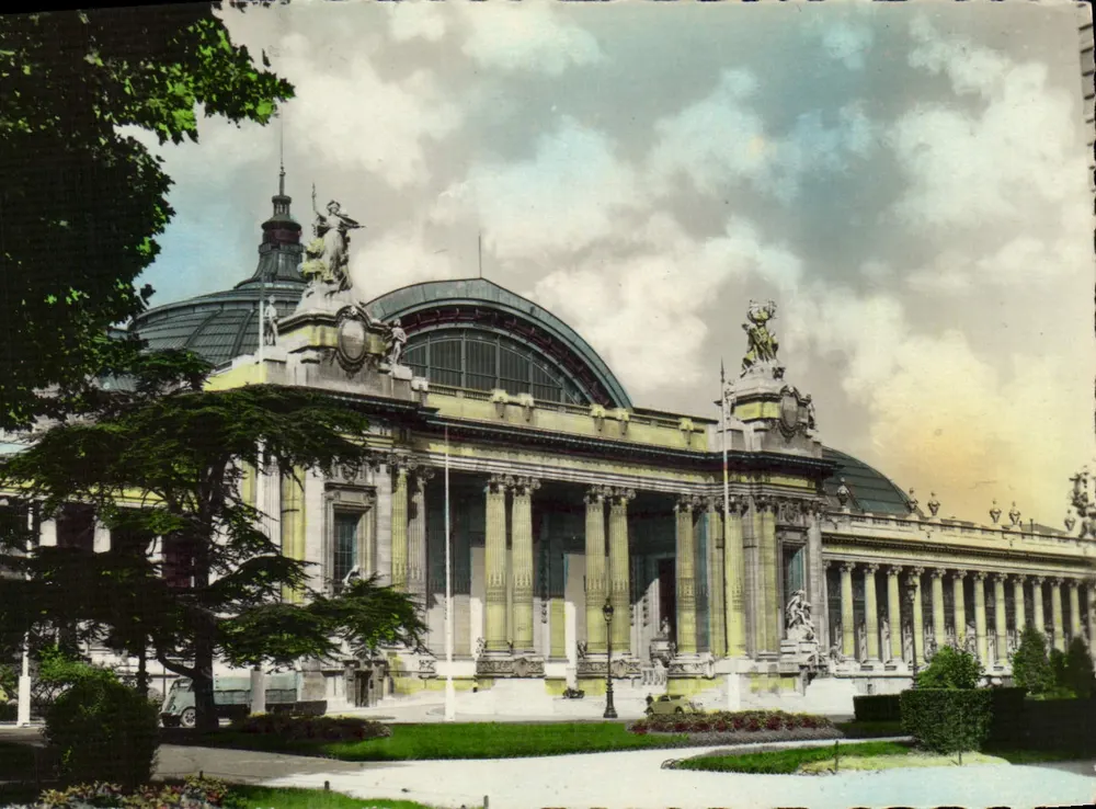 Paris — Grand Palais — Editora L.A. Valois, Paris - Frente