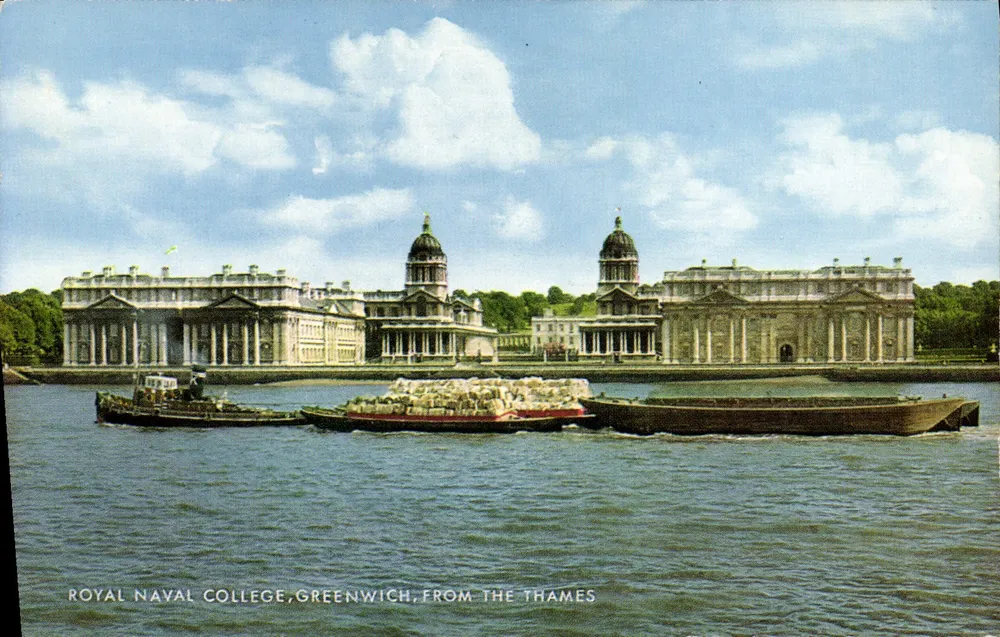 Colégio Naval Real, Greenwich — vista desde a Tamisa — Salmon Cameracolour - Frente