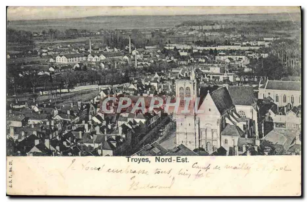 Troyes, Nordeste. — Vista aérea com igreja — editor J. S.T., n° 21 - Frente