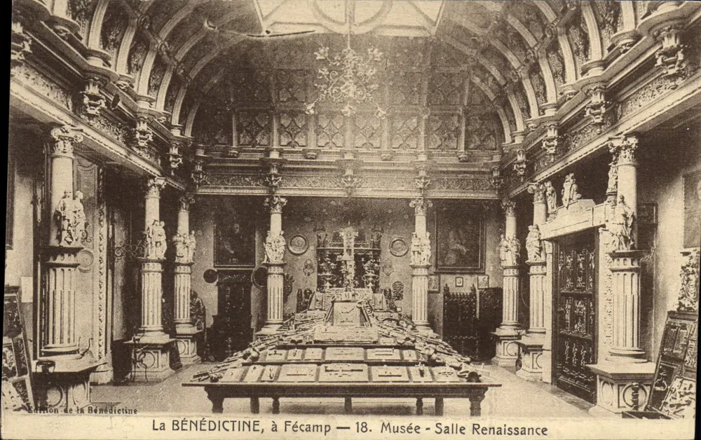 La BÉNÉDICTINE, in Fécamp — 18. Museum - Renaissance Zimmer - Vorderseite