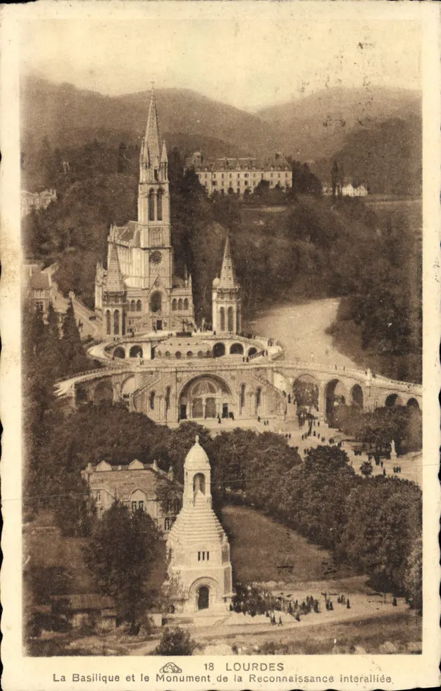 Die Basilika und das Denkmal der interalliierten Erkenntnis — Lourdes — Nr. 18 - Vorderseite
