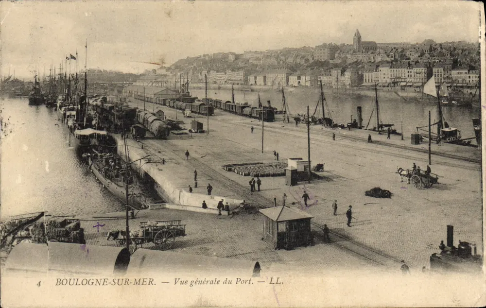 Boulogne-sur-Mer – Allgemeine Ansicht des Hafens – LL. - Vorderseite