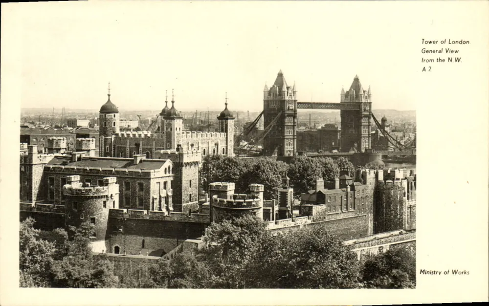 Londoner Turm — Allgemeiner Blick aus dem Nordwesten — Ministry of Works, Serie A 2 - Vorderseite