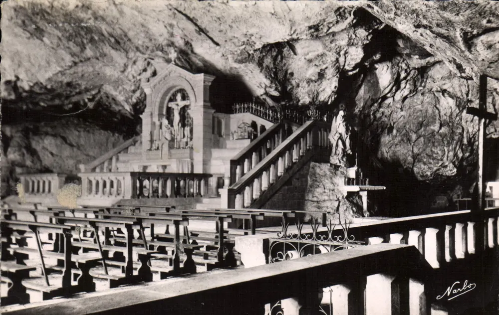 Die Grotte de Sainte-Marie-Magdeleine — La Sainte-Baume (Var) — Éditions Narbo, Nr. 9 - Vorderseite