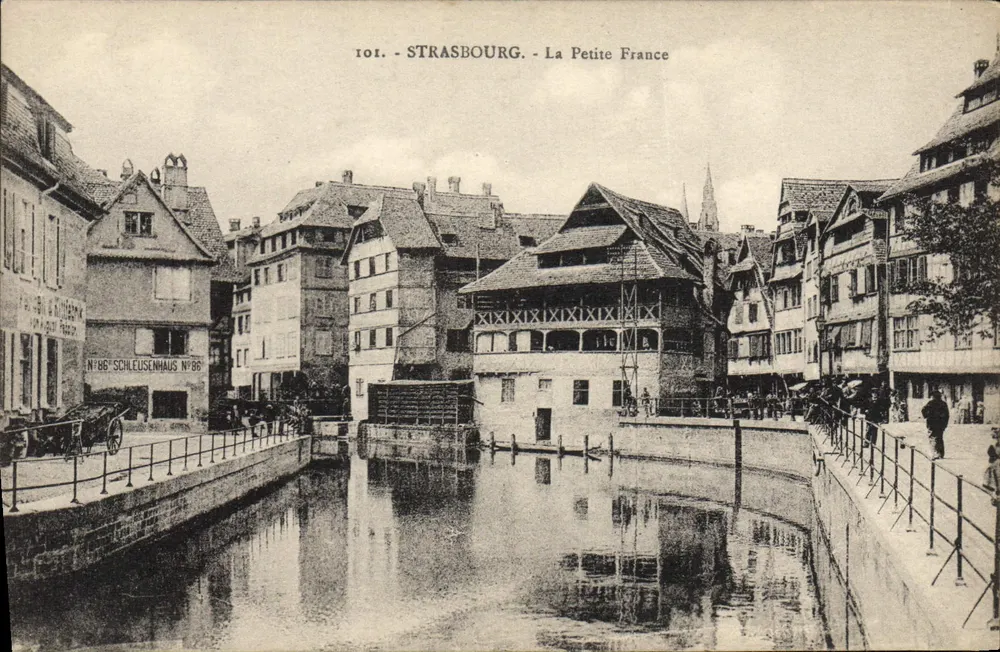 Straßburg - Kleine Frankreich — Ansicht des Kanals mit Schleusenhaus N°66 — Verlag: B. & C. Kittermann - Vorderseite