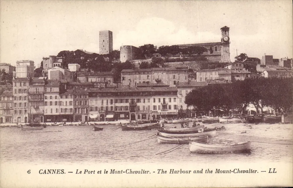 CANNES — Der Hafen und der Mont-Chevalier — LL - Vorderseite