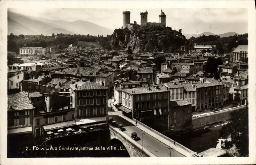 Foix — Vista Geral, entrada da cidade — LL - Frente