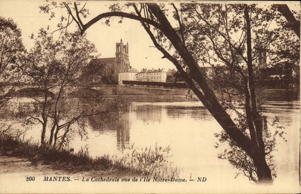 Mantes — Die Kathedrale von der Île Notre-Dame gesehen — ND - Vorderseite
