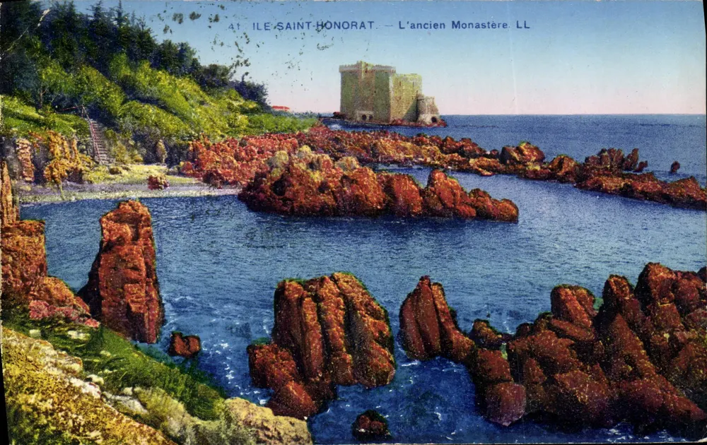Ilha de Saint-Honorat — O antigo Mosteiro — LL - Frente