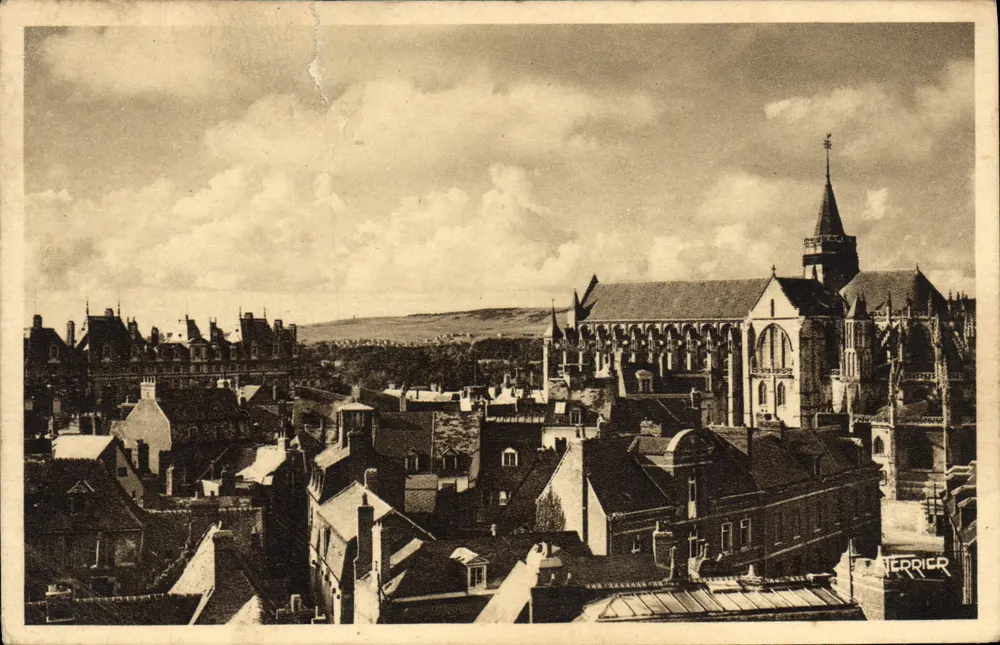 Le Tréport — Allgemeiner Blick auf die Kathedrale und das Schloss — Ausgabe der Héliogravure d'Art - Vorderseite