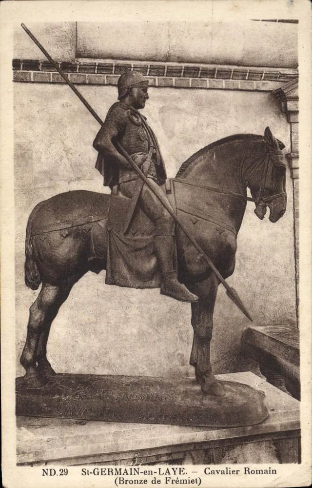 St-GERMAIN-en-LAYE — Römischer Reiter — Bronze von Frémiet - Vorderseite