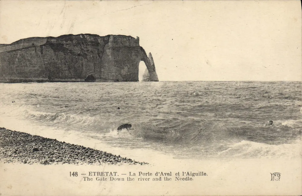 Étretat — A Porta de Aval e a Agulha — ND Phot - Frente