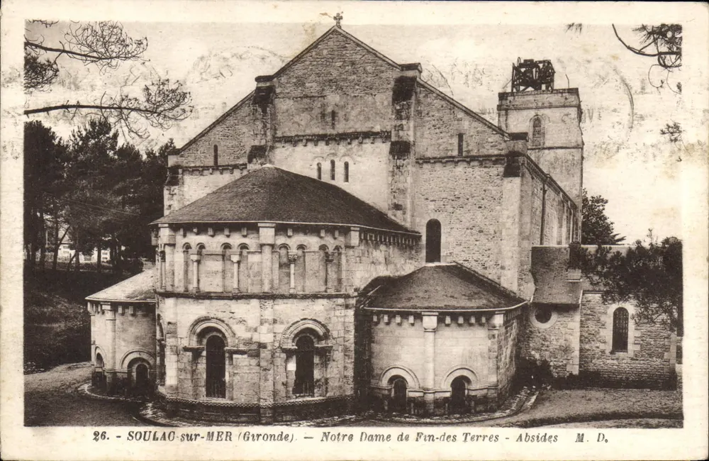 Soulac-sur-Mer (Gironde) — Notre Dame de Fin-des Terres — Absiden — M. D. - Vorderseite