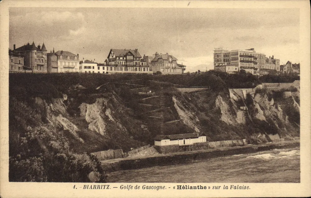 Biarritz - Golf von Gasconien - « Hélianthe » auf der Klippe - Vorderseite