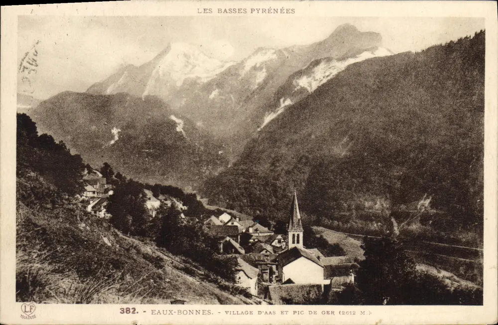 Eaux-Bonnes — Aldeia de Aas e Pic de Ger (2612 m) — As Baixas Pirineus — Edições Toulouse - Frente