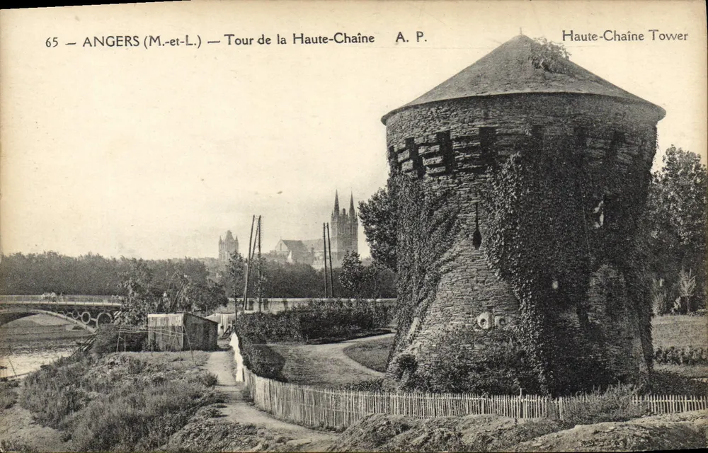 Angers (M.-et-L.) — Turm der Haute-Chaîne — A. P. - Vorderseite