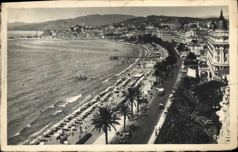 Cannes — Die Strände und der Promenade de la Croisette — Hélio Luxe, n°560 - Vorderseite