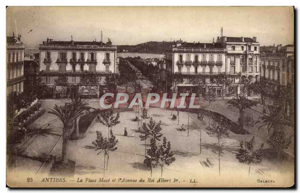 Antibes — Place Macé und Avenue du Roi Albert Ier — Selecta - Vorderseite