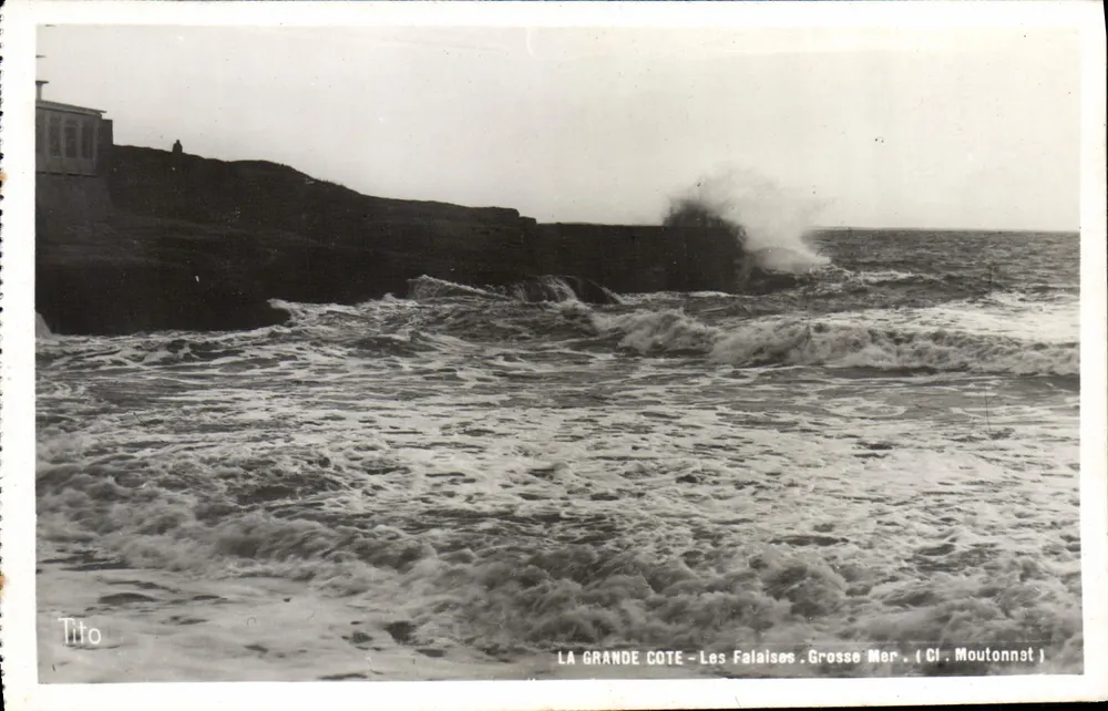 La Grande Côte — Die Klippen. Grosse Mer. — (Cl. Moutonnat) - Vorderseite