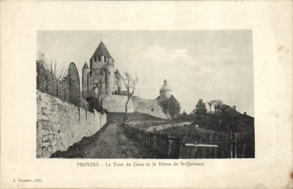 Provins — Turm des Cäsars und Dach des St-Quiriac — A. Vernant, Verlag - Vorderseite
