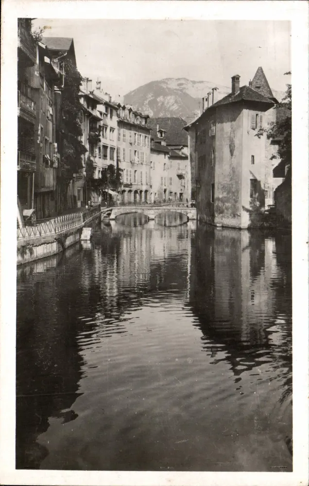 Annecy — O velho Quai — Edições La Gogne - Frente