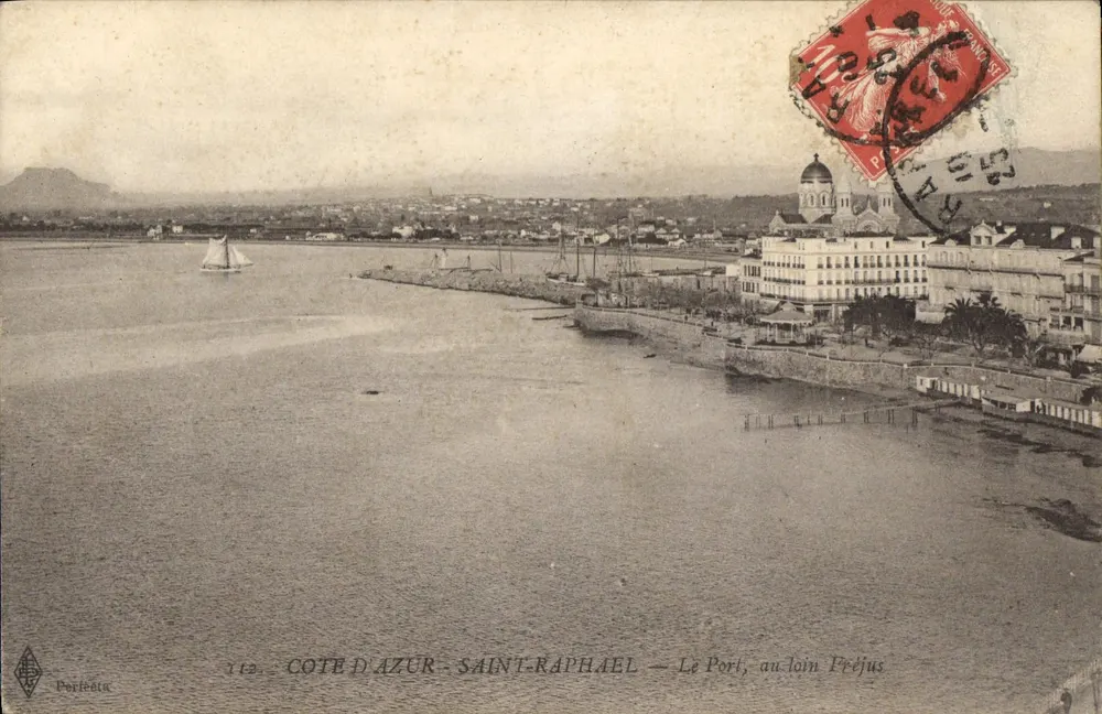 CÔTE D'AZUR - SAINT-RAPHAEL — O Porto, à distância Préjus — Parfatea, n° 112 - Frente