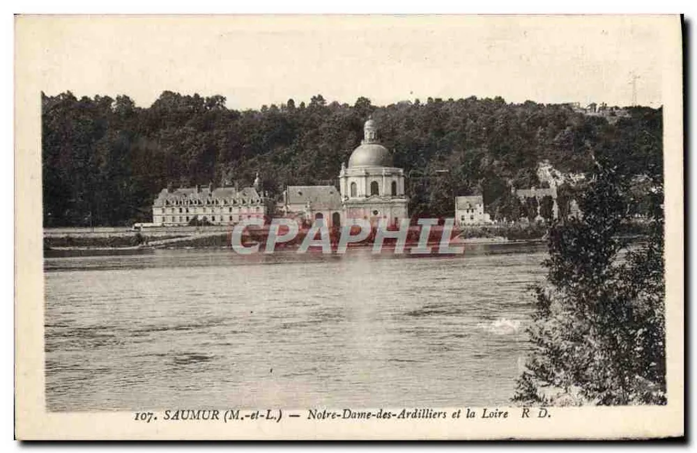 Saumur (M.-et-L.) — Ansicht der Notre-Dame-des-Ardilliers und der Loire — R. D. - Vorderseite
