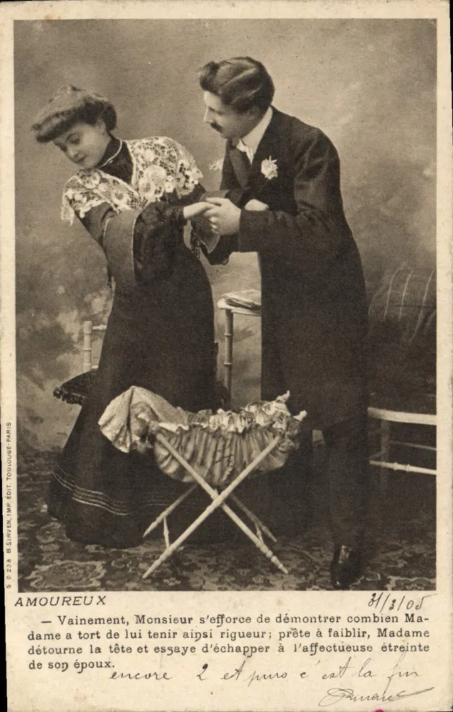 Liebende — Der Gentleman versucht, der Dame zu zeigen, wie unrecht sie hat, ihn so streng zu behandeln; die Dame wendet den Kopf ab und versucht, der zärtlichen Umarmung ihres Ehemannes zu entgehen — B. SIRVEN, IMP. ÉDIT TOULOUSE PARIS - Vorderseite