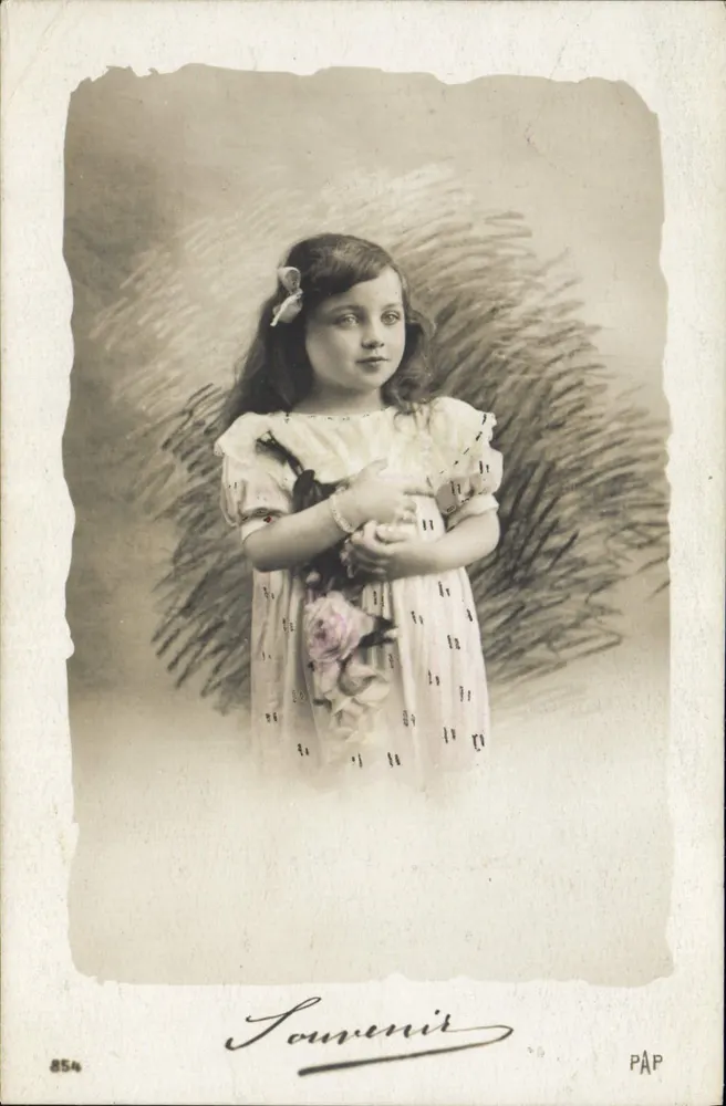 Menina com vestido estampado — Souvenirs PAP n°854 - Frente