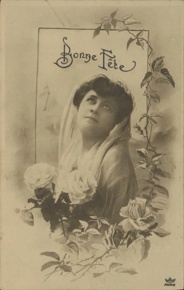 Junge Frau mit Rosen — Frohe Geburtstagskarte — Paris, Verlag J. Hébert - Vorderseite