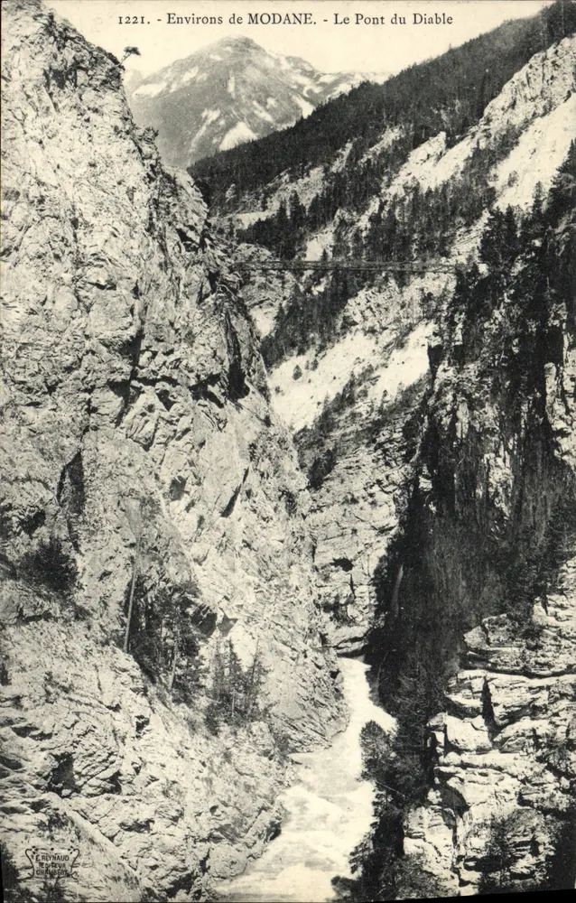 Arredores de MODANE — O Ponte do Diabo — E. Reynaud, n° 1221 - Frente