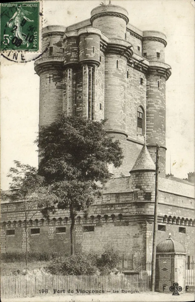Fort de Vincennes — O Donjon — Editor F.C.C. n°198 - Frente