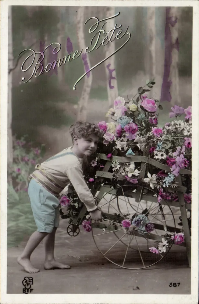 Criança com carrinho de flores — Boa Festa — B.F. n°387 - Frente