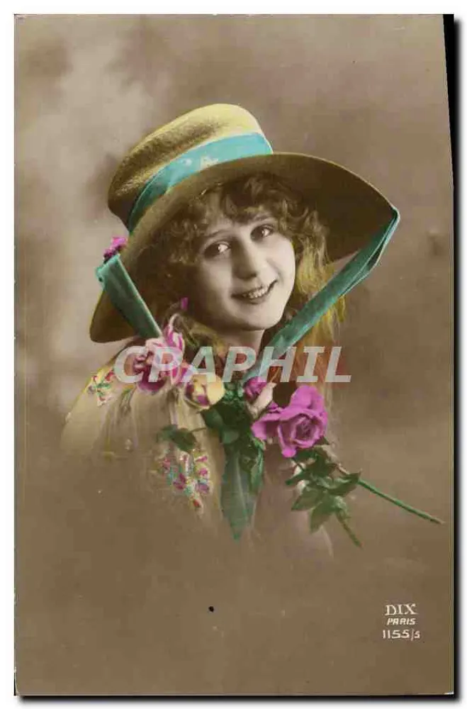 Lächelnde junge Frau — mit Hut und Rosenstrauß — veröffentlicht von DIX PARIS n° 1155/4 - Vorderseite