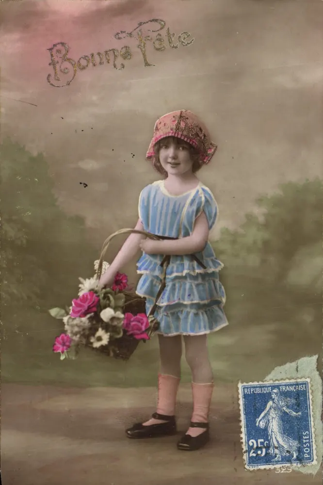 Menina com cesta de flores — Boa Festa — Publicação Francesa - Frente