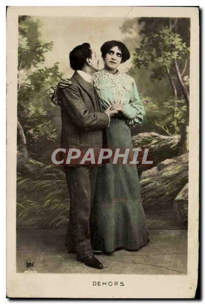 Couple en extérieur — scène de théâtre — Dehors, Paris - Vorderseite