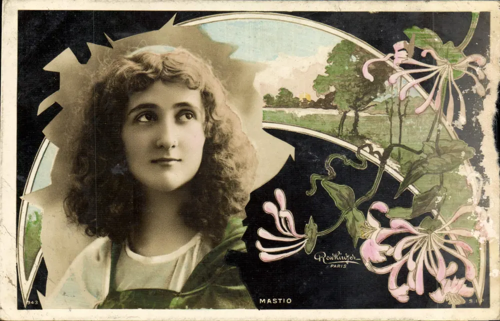 Junge Frau — Portrait mit floralen Dekorationen und Landschaft — Mastio, Verlag Reulliuger, Paris, Nr. 943 - Vorderseite