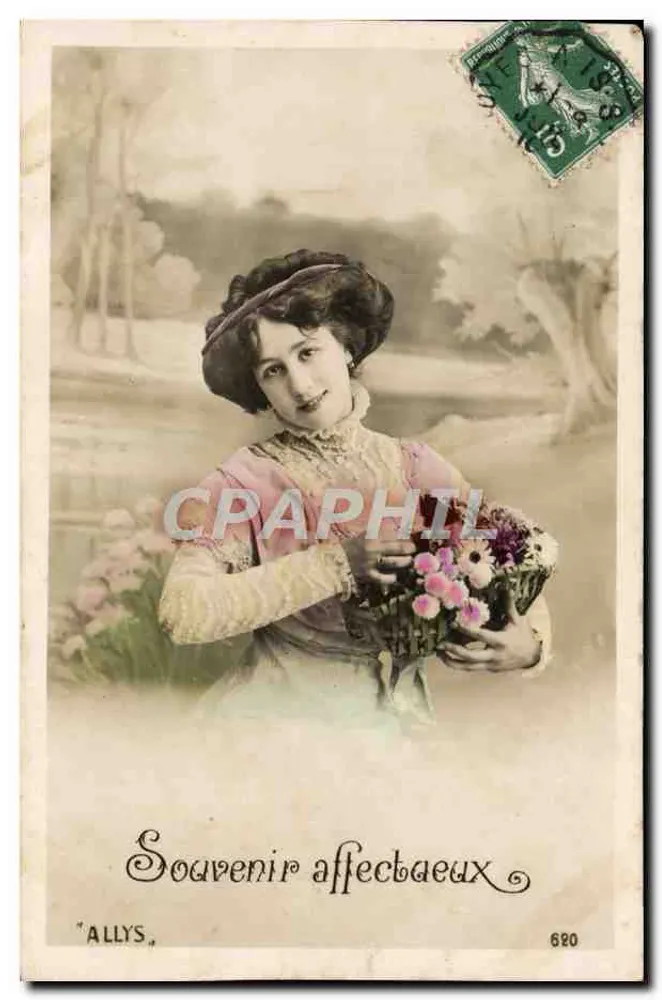 Femme tenant un bouquet — Souvenir affectueux — 'ALLY'S' n° 620 - Recto