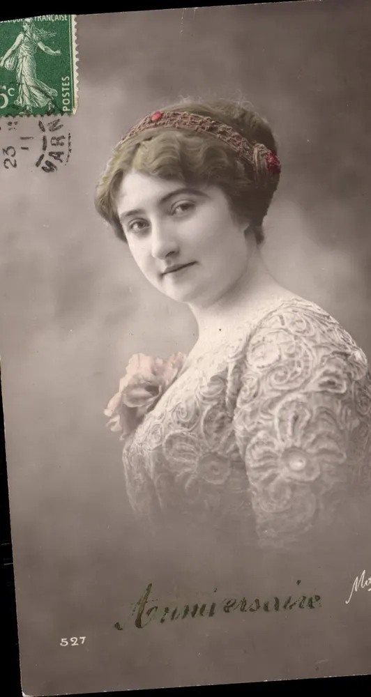 Jeune femme — Anniversaire — Anniversaire 527 - Recto