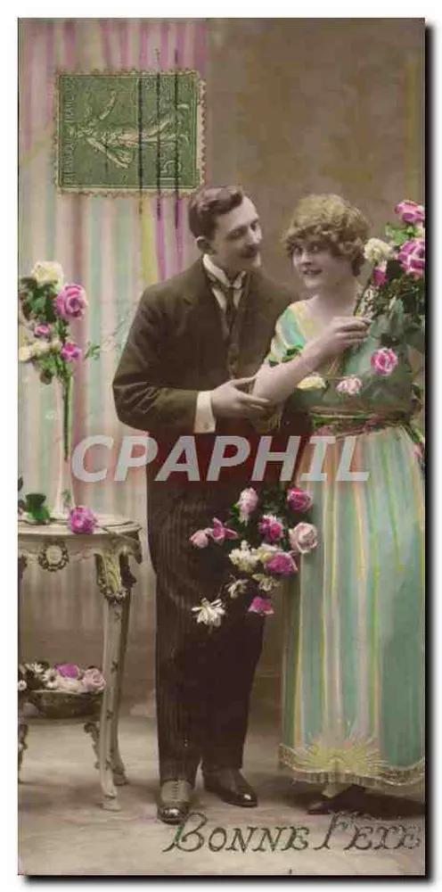 Couple en tenue de soirée — scène de cadeau de fleurs — éditeur anonyme, n° de série non visible - Recto