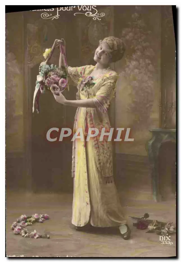 Femme tenant un bouquet — DIX 333a — Éditeur DIX - Recto