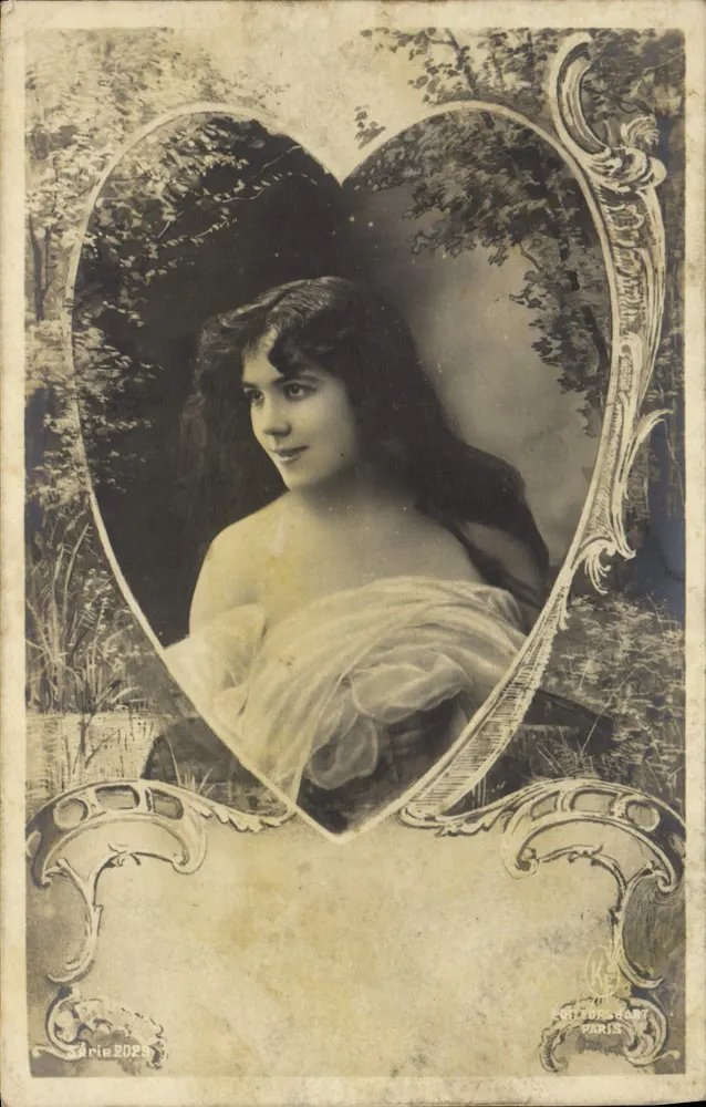Junge Frau — Portrait in Herzform — Verleger S. Paris - Vorderseite