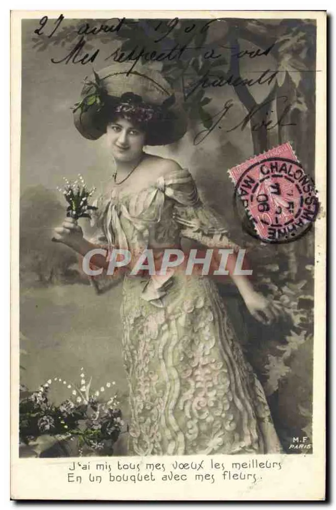 Femme en robe fleurie — Châlons-sur-Marne — M.F. Paris - Recto