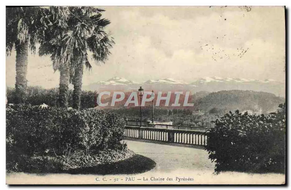 Pau — A Cadeia dos Pirineus — C.C. - 92 - Frente