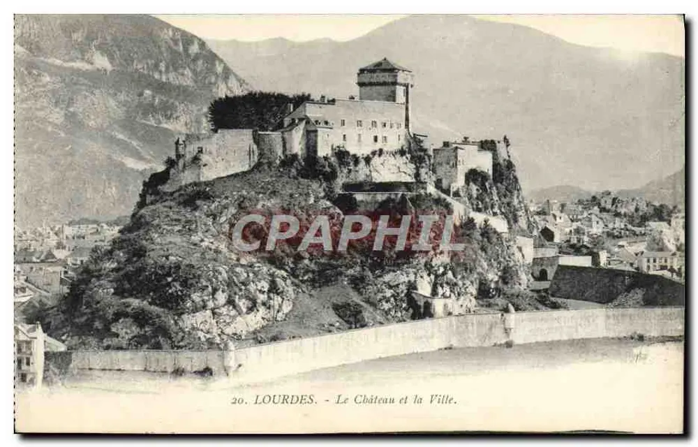 Lourdes - Schloss und Stadt — Edition F. Viron - Vorderseite